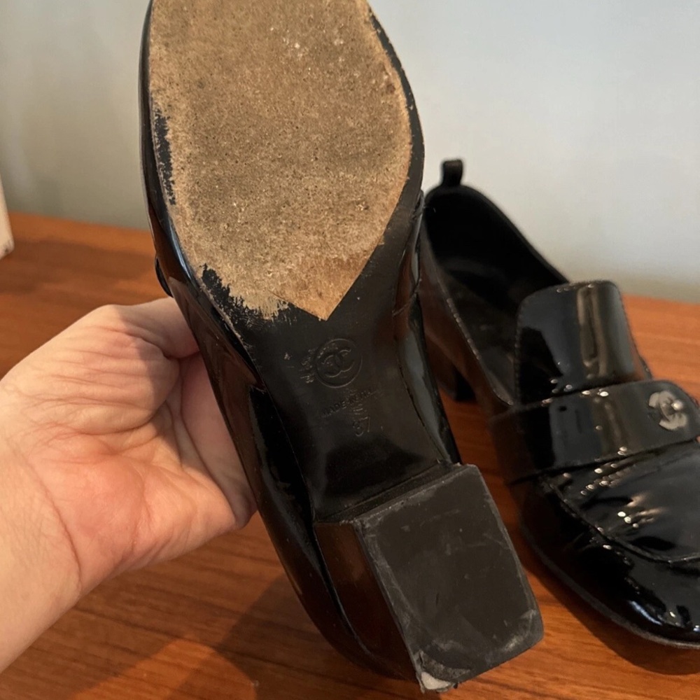 CHANEL Loafers Patent Leather Black Heeled Loafers Size 37 US 6.5/7 Women’s - Picture 6 of 12